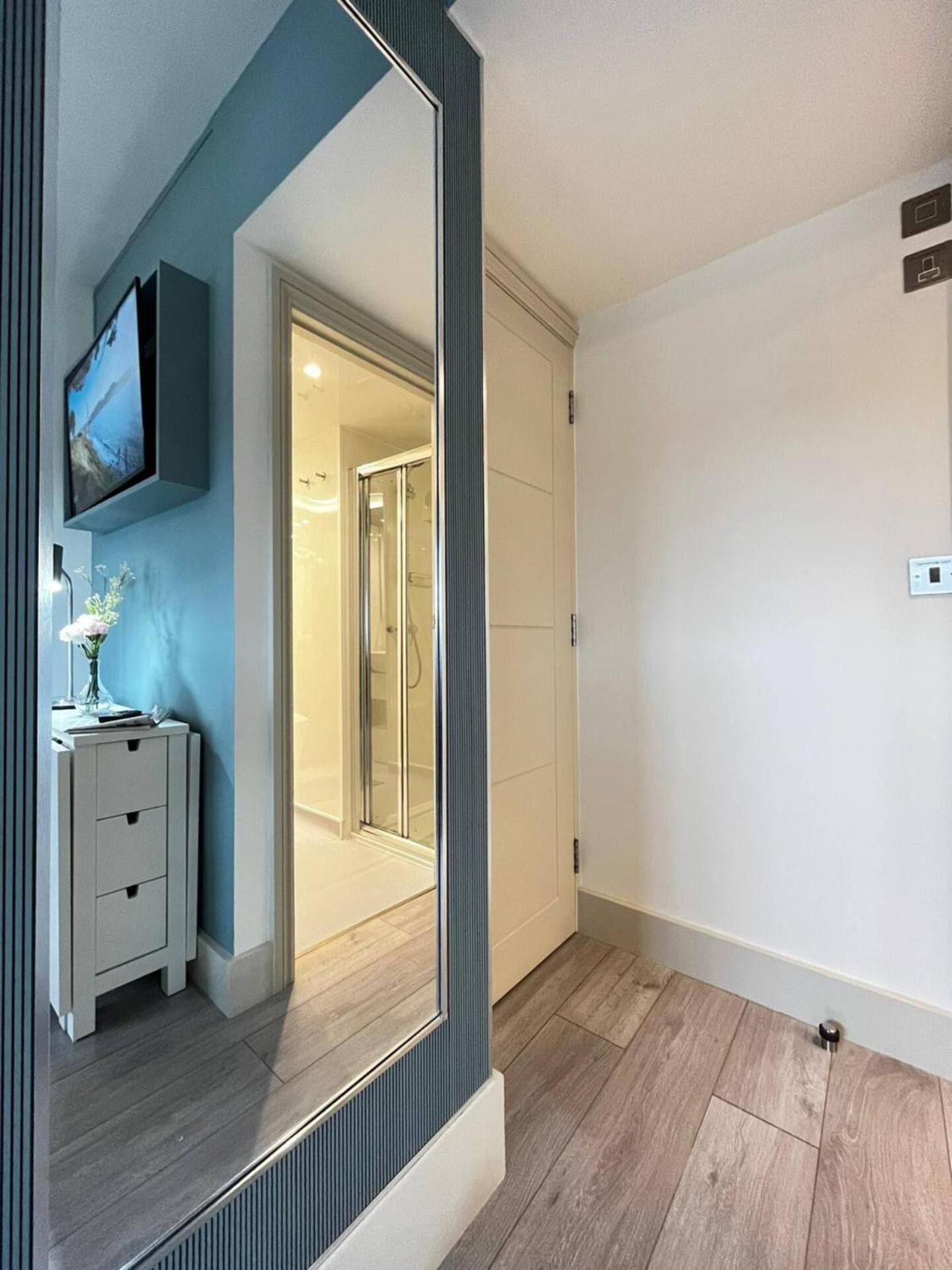 Apt 09 Stylish Studio Steps From Sea & Promenade ブライトン エクステリア 写真