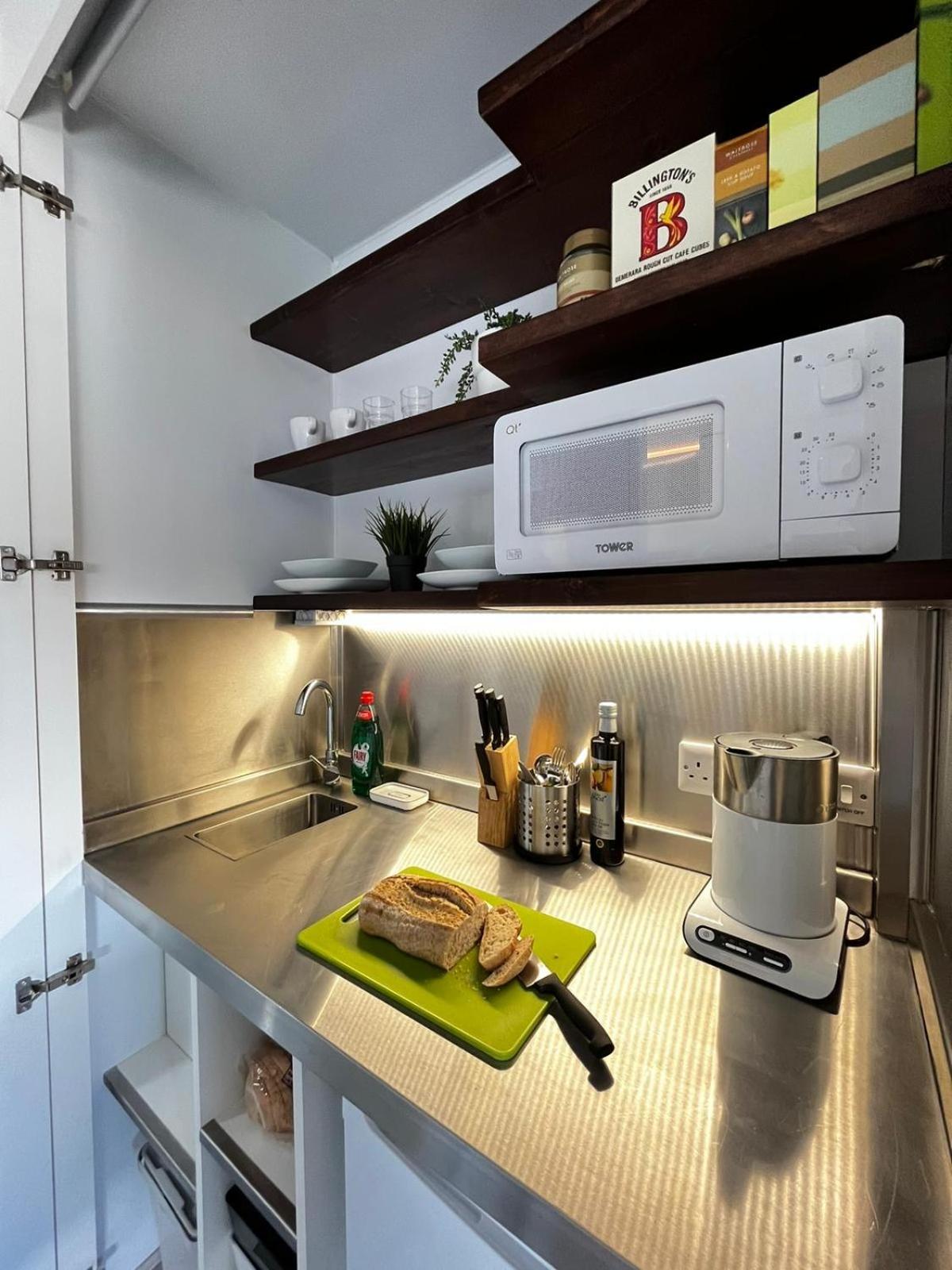 Apt 09 Stylish Studio Steps From Sea & Promenade ブライトン エクステリア 写真